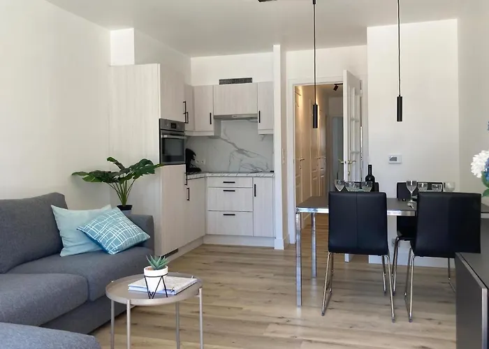 Gorgeous In דירה